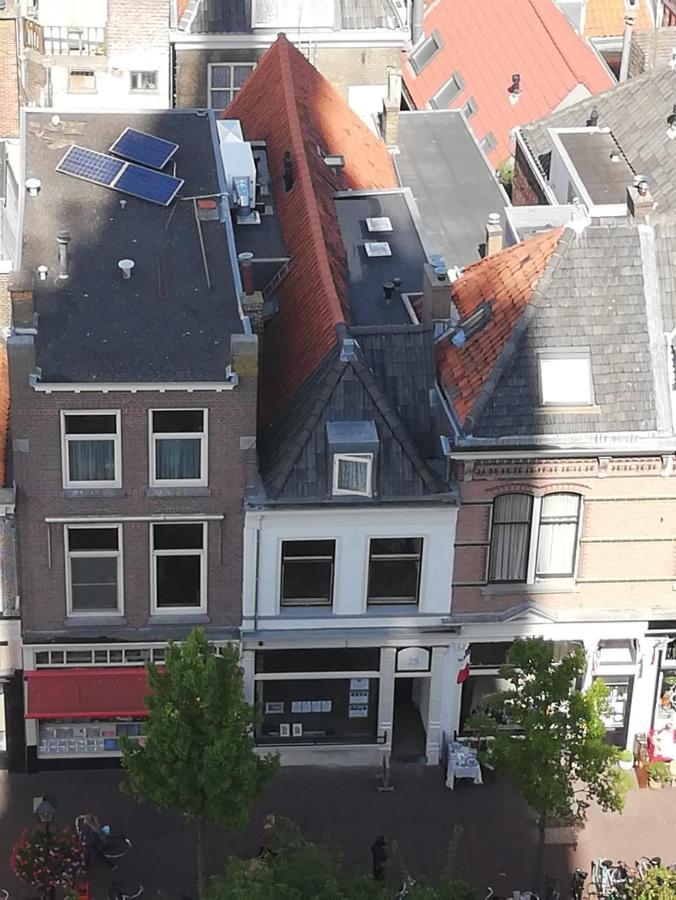 De Vliegende Vos Het Geboortehuis Van Johannes Vermeer Делфт Екстериор снимка